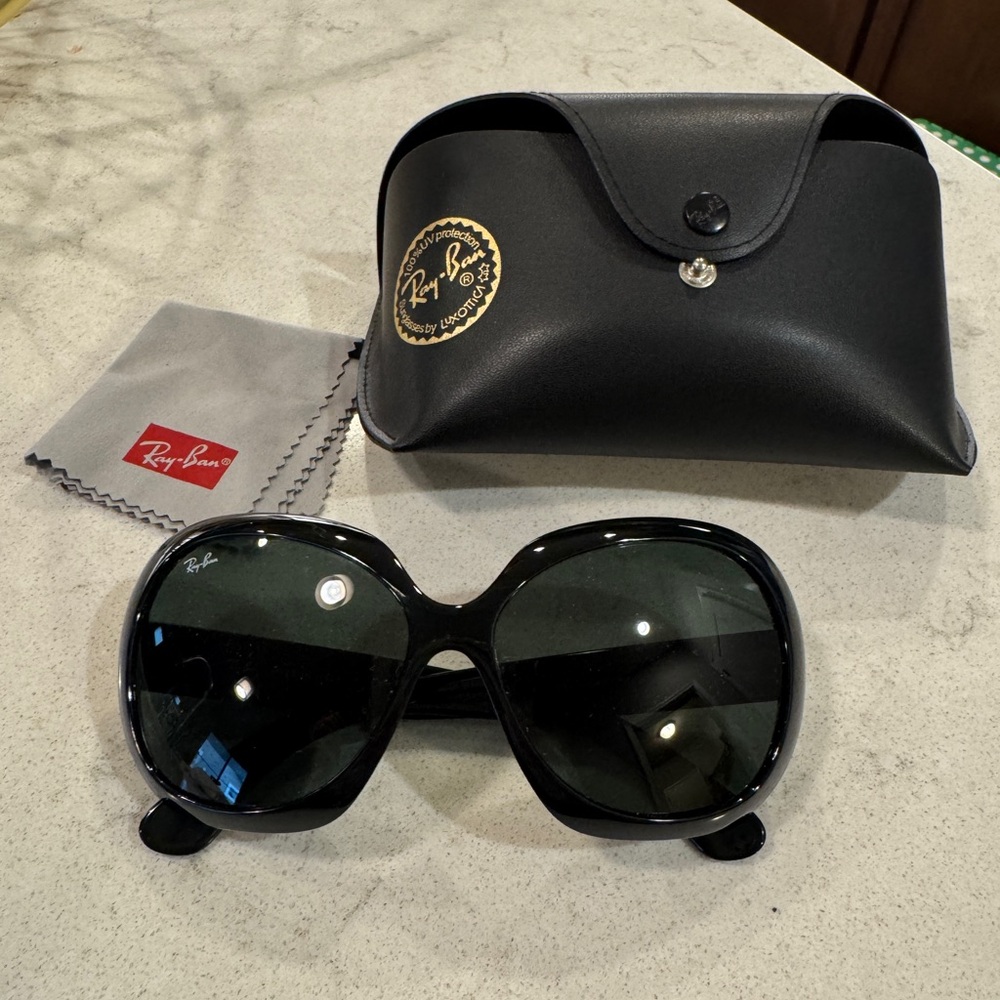 Ray-Ban Women's JACKIE OHH II  Sunglasses